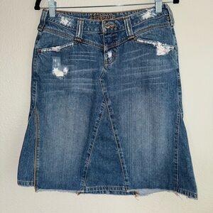 Hippie distressed Jean skirt women’s size small 100% cotton size 5